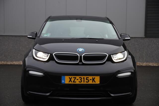 BMW i3 S 120Ah 42 kWh/184pk/H-Kardon/Sunroof/Adaptive/Carplay/Leder/3-fase/20"