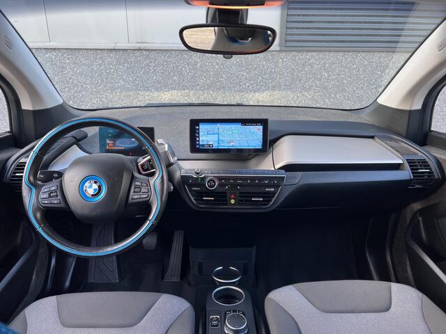 BMW i3 Executive 120Ah 42 kWh/Adaptive/Sunroof/Carplay/W-pomp/3-Fase/20"