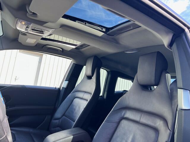 BMW i3 S 184pk Executive 120Ah/42 kWh/H-Kardon/Sunroof/Adaptive/W-pomp/3-Fase/20"