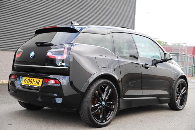 BMW i3 S 184pk Dark Shadow /120Ah 42 kWh/Sunroof/1e Eig./Leder/H-Kardon/Adaptive/W-pomp