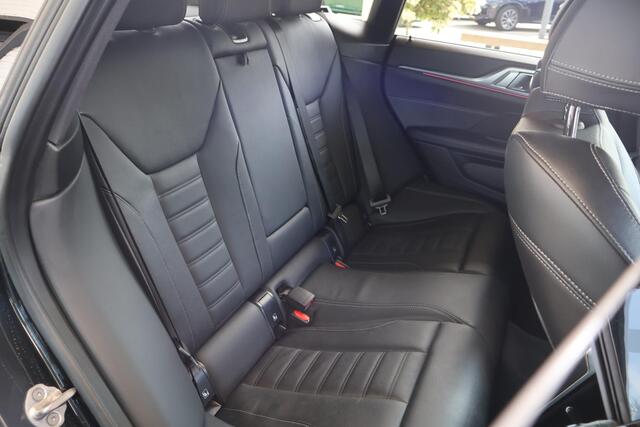 BMW i4 eDrive40 High Executive 84 kWh M Sport | Safety Pack | Trekhaak