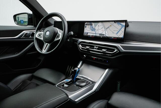 BMW i4 M50 544pk 84 kWh Sportstoelen/ Elek. trekhaak/ Camera/ Sfeerverlichting/ Elek. achterklep/ Carplay