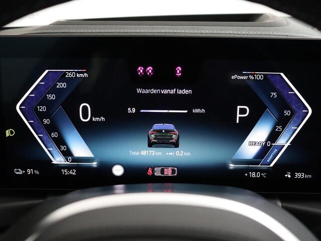 BMW i4 M50 High Executive 84 kWh SoH 96! | LaserLight | Panoramadak | 360° Camera | ACC!