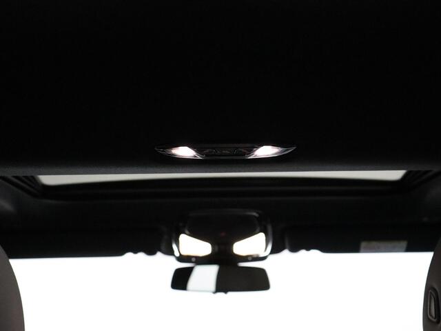 BMW i4 M50 High Executive 84 kWh SoH 96! | LaserLight | Panoramadak | 360° Camera | ACC!