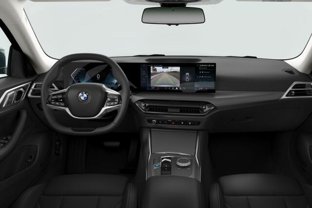 BMW i4 eDrive35 70 kWh Pure Edition