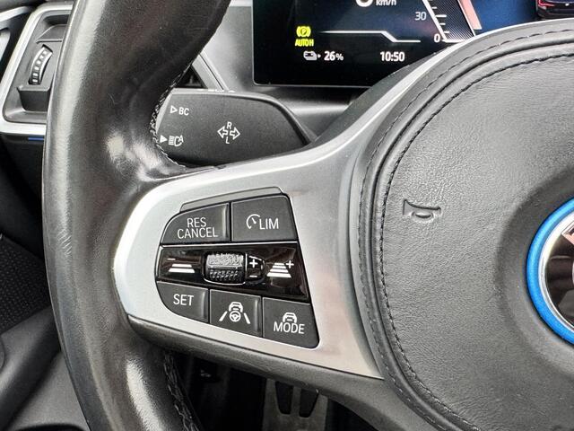 BMW i4 eDrive40 High Executive 84 kWh M Sport | Trekhaak | 19 inch | Laser light