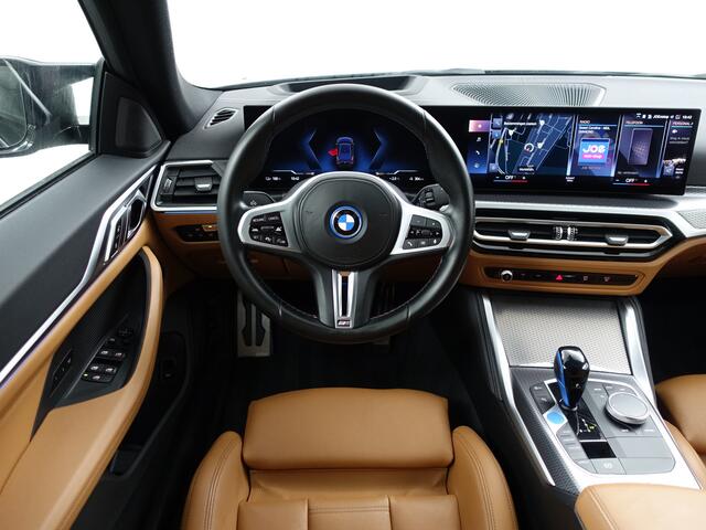 BMW i4 M50 High Executive 84 kWh- Performance Seats, Laser Light, Schuifdak, Head Up, Sfeerverlichting
