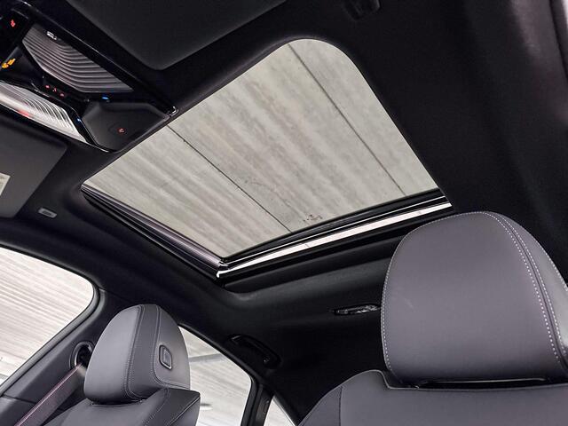 BMW i4 eDrive35 M Sport Edition | M Sport Pro | Comfort Pack | 20" BMW Individual Aerodynamisch Styling 862L BiColor Midnight Grau