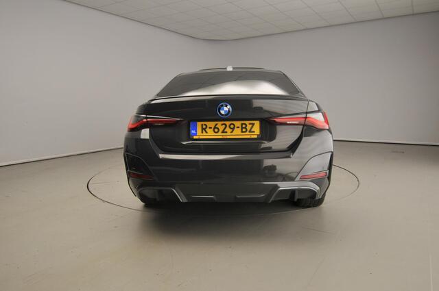 BMW i4 eDrive40 High Executive 84 kWh SoH 93,1% | M Sport | Laser | Schuifdak | Harman/Kardon | Leder