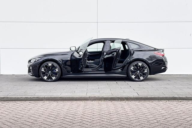 BMW i4 eDrive35 70 kWh | Selections 2500