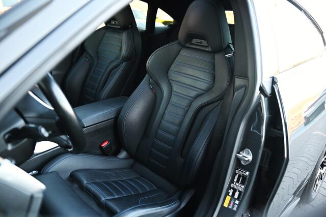 BMW i4 M50 High Executive / Schuif-kanteldak / M Sportstoelen / M Adaptief onderstel / Driving Assistant Professional / Parking Assistant Professional / HiFi / Head-Up / Comfort Access