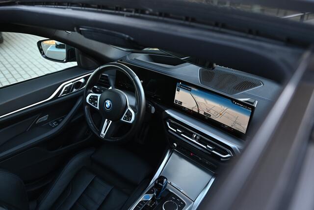 BMW i4 M50 High Executive / Schuif-kanteldak / M Sportstoelen / M Adaptief onderstel / Driving Assistant Professional / Parking Assistant Professional / HiFi / Head-Up / Comfort Access