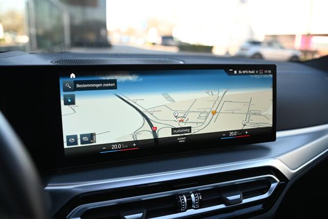 BMW i4 M50 High Executive / Schuif-kanteldak / M Sportstoelen / M Adaptief onderstel / Driving Assistant Professional / Parking Assistant Professional / HiFi / Head-Up / Comfort Access