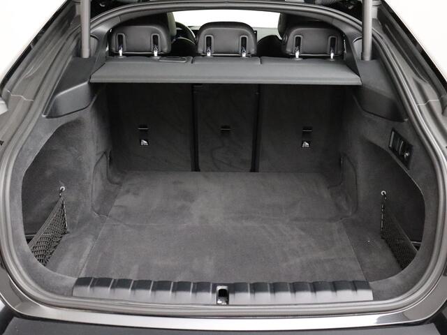 BMW i4 High Executive M-Sport | SoH 95,3% | ACC | Trekhaak | Elektrisch Panoramadak!