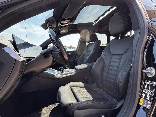 BMW i4 M50 High Executive 84 kWh Laserlicht | Driving Assistant Professional | Stoelverstelling elektrisch met memory | Glasdak elektr.