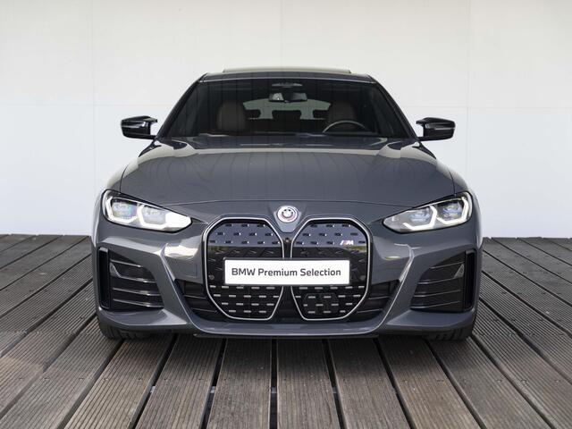 BMW i4 Gran Coupé M50 | M Sportpakket | High Executive | Stuurwielrand verwarmd | Adaptief M Onderstel | Glazen schuif-/kanteldak | Driving Assistant Professional | Trekhaak