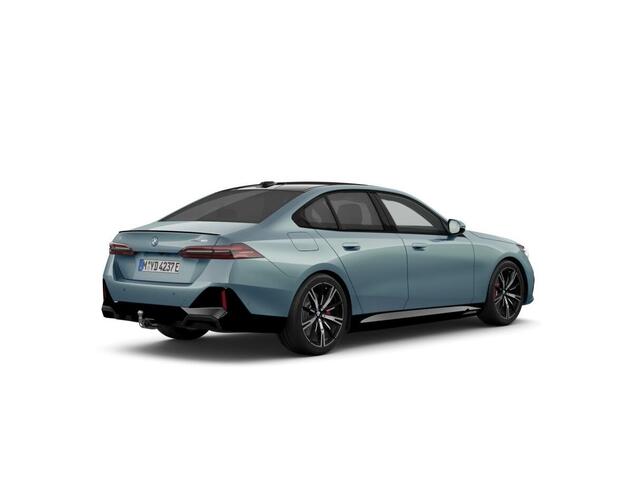 BMW i5 eDrive40 Sedan | M Sport Edition | M Sportpakket Pro | Innovation Pack | Travel Pack