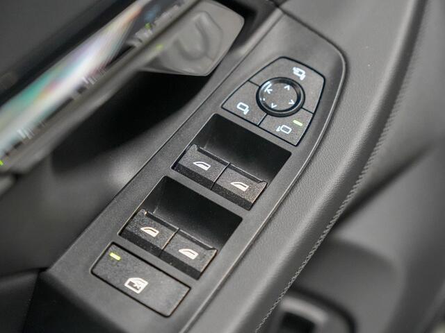 BMW i5 eDrive40 84 kWh Full optie!|M Sport|Frozen grey|Pano|trekhaak|