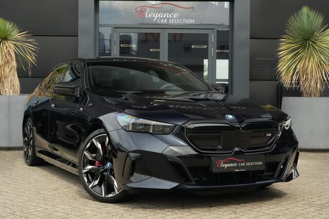 BMW i5 M60 xDrive 84 kWh 601pk Panoramadak/Bowers&Wilkins/360Camera