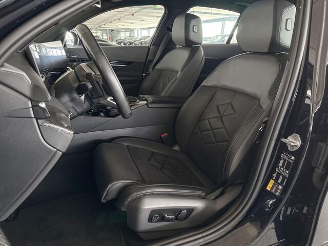 BMW i5 Sedan M60 xDrive 84 kWh