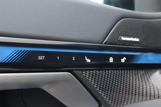 BMW i5 Touring M60 xDrive M-Sport Carbon I Elek.Trekhaak I Stoel Vent.