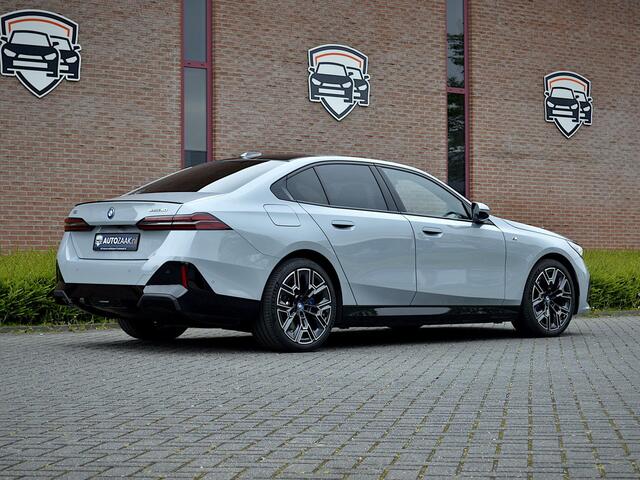 BMW i5 eDrive40 M Sport Pro Innovation | Zeer compleet