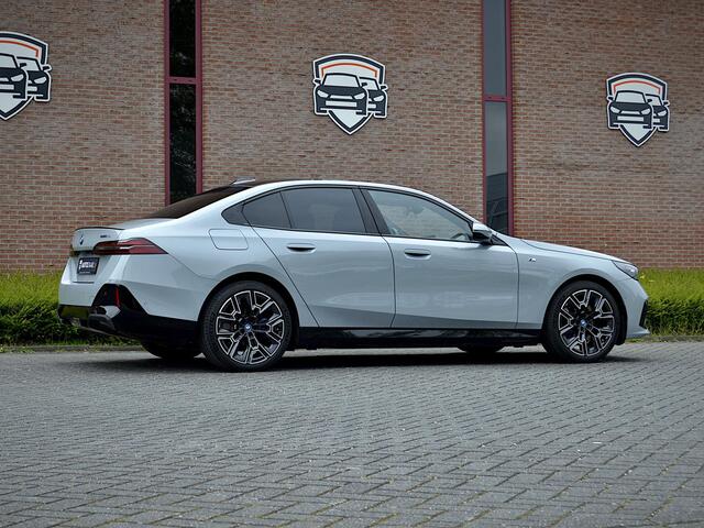 BMW i5 eDrive40 M Sport Pro Innovation | Zeer compleet