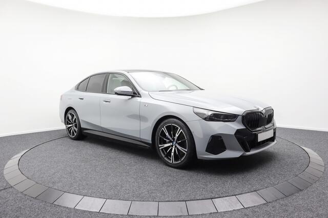 BMW i5 eDrive40 M-Sport | 82kWh | Panoramadak | Bowers & Wilkins