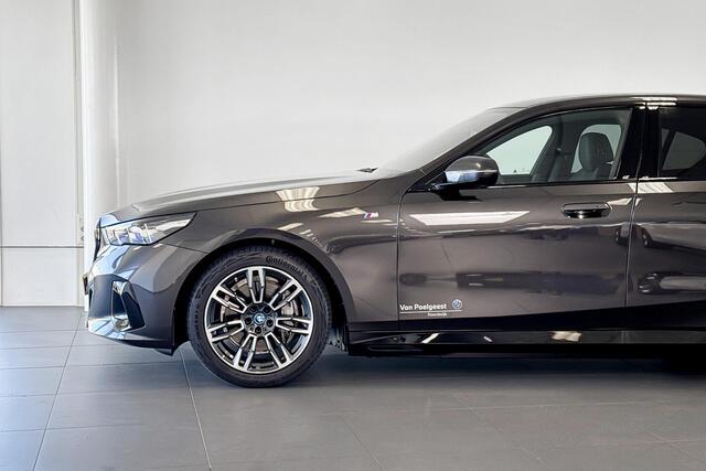 BMW i5 Sedan eDrive40 M Sport Edition | Stoelventilatie | Comfort Access | Harman Kardon | Trekhaak |