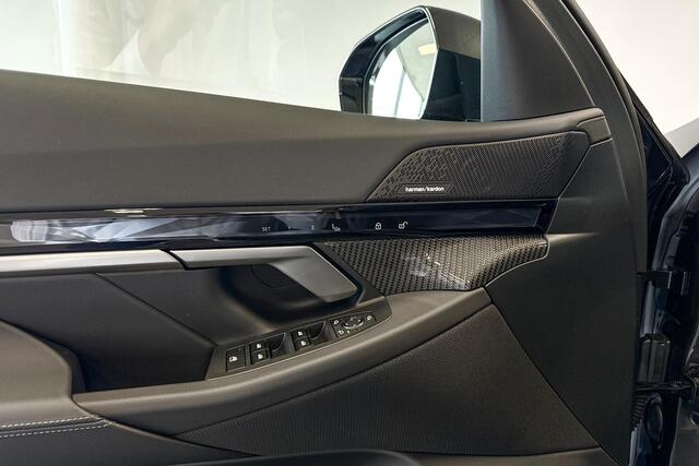 BMW i5 Sedan eDrive40 M Sport Edition | Stoelventilatie | Comfort Access | Harman Kardon | Trekhaak |