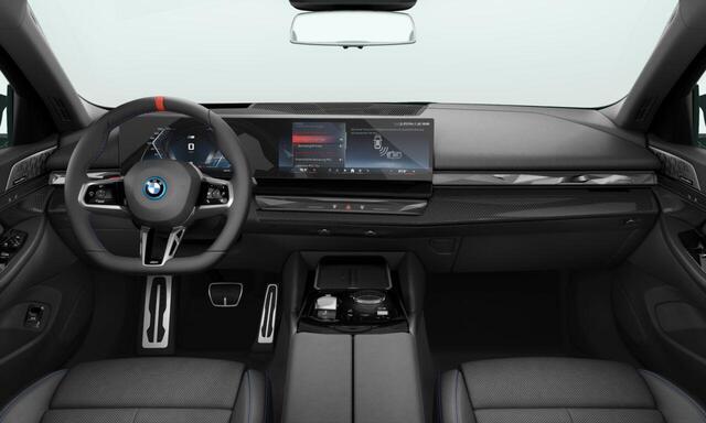 BMW i5 M60 xDrive | Sportpakket Pro | Equipment Pack Pro | Travel Pack | Showroom Selection