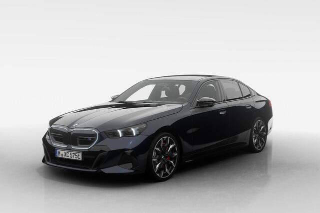 BMW i5 Sedan M60 xDrive | M Sport Pro | Innovation Pack | Travel Pack | Comfort Pack | Bowers & Wilkins Surround System | Trekhaak | Showroomvoordeel | ElectricDeals