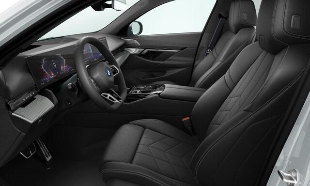 BMW i5 eDrive40 M Sport Edition | M Sportpakket Pro | Comfort Pack | Innovation Pack | Panoramadak