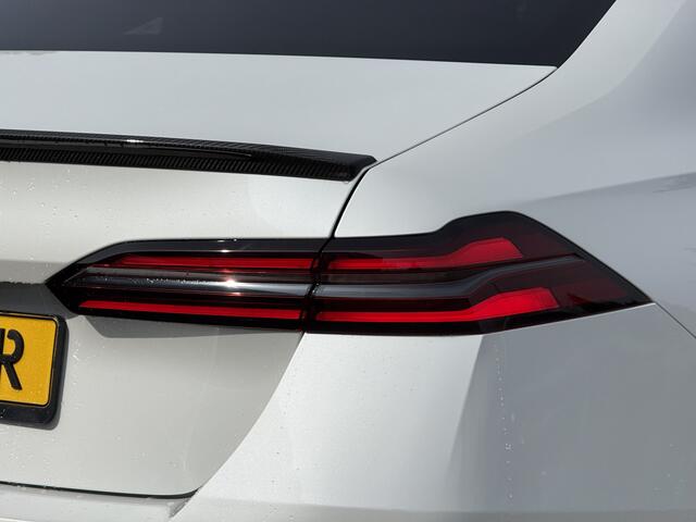 BMW i5 eDrive40 | M-Sport Pro | 21'' | M Performance carbon ext. | Harman/Kardon | Driv. Plus | Driv. Ass. | Getint glas | Adapt. LED | Stuur + stoelverw.