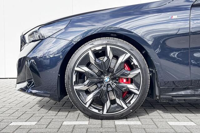 BMW i5 M60 xDrive | 84 kWh | M Sport | Trekhaak