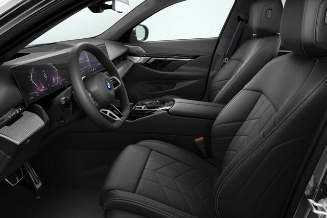 BMW i5 Sedan eDrive40 M Sport Edition 84 kWh | M Sportpakket Pro | Innovation Pack | Travel Pack | Comfort Pack