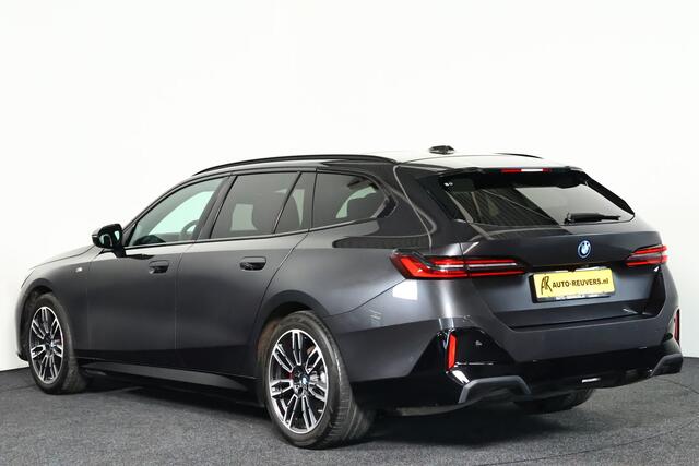 BMW i5 Touring eDrive40 M Sport Edition 84 kWh Panorama / Bowers&Wilkins / HUD / ACC / TRH