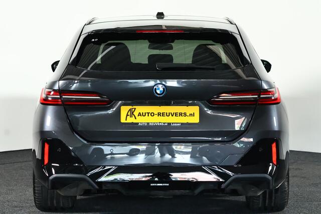 BMW i5 Touring eDrive40 M Sport Edition 84 kWh Panorama / Bowers&Wilkins / HUD / ACC / TRH