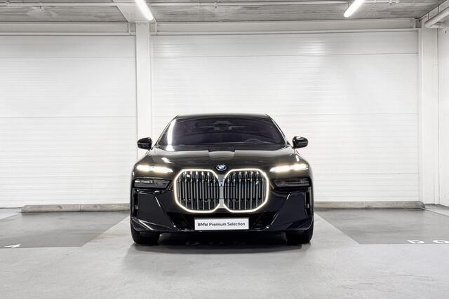 BMW i7 xDrive60 106 kWh