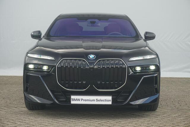 BMW i7 xDrive60 M Sport Individual Interieur / Skylounge / Active Steering / Connoisseur Pack