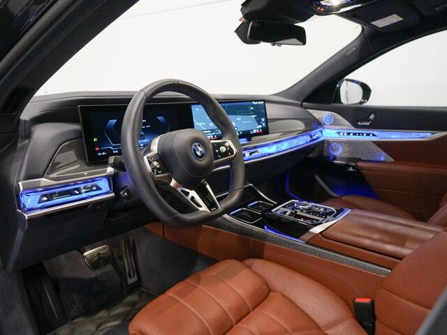 BMW i7 xDrive60 106 kWh M-Sport | Bowers Wilkins | Theatre Screen | Driving Assistant Prof