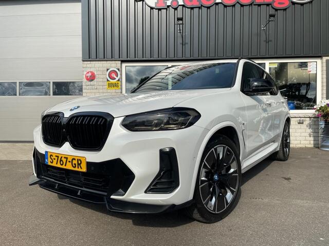 BMW iX HIGH EXECUTIVE 80kWh M-Sport, Aeropakket, Pano, Trekhaak, HUD, Memory, Leder, Mooi vol!