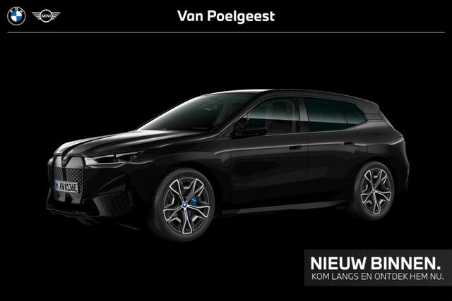 BMW iX xDrive50 Sportpakket / High Executive / CoPilot Pack / Integral Active Steering / Soft-Close / Sky Lounge / Harman Kardon / Luchtvering