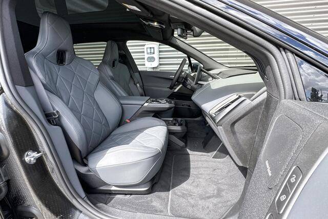 BMW iX xDrive45 101 kWh