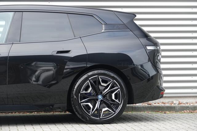 BMW iX xDrive40 Sport Edition 77 kWh | Driving Ass Prof | Pano | Soft Close | Laser | Massage | Ventilatie | Trekhaak |