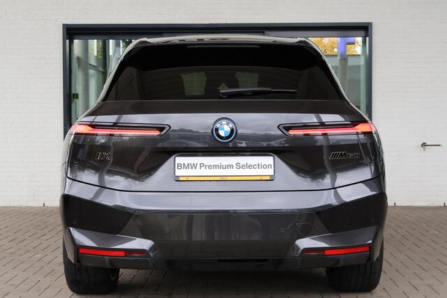 BMW iX M60 High Executive 112 kWh | Bowers & Wilkins | M Aerodynamica | Head-up Display | Voorstoelen Verwarmd