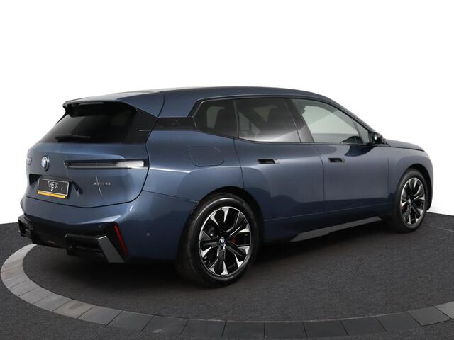 BMW iX xDrive45 | M Sportpakket Pro | Comfort Pack | Innovation Pack