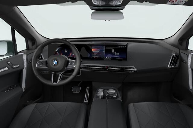 BMW iX xDrive60 112 kWh | M Sportpakket Pro | Comfort Pack | Innovation Pack | Trekhaak