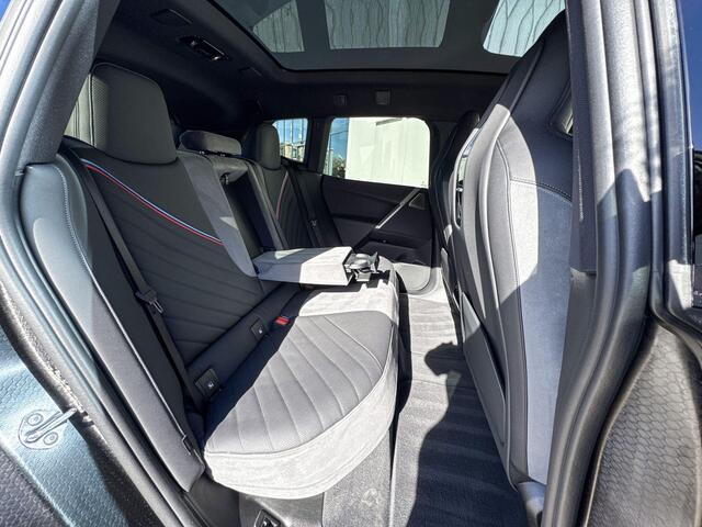 BMW iX xDrive M70 112 kWh