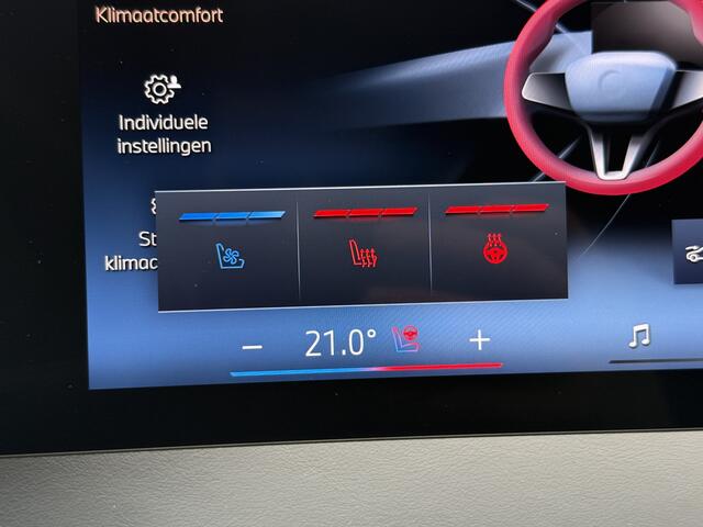 BMW iX xDrive60 | M-Sport Pro | Panorama Sky Lounge | Driv. Ass. Prof. | Harman/Kardon | Act. Steering